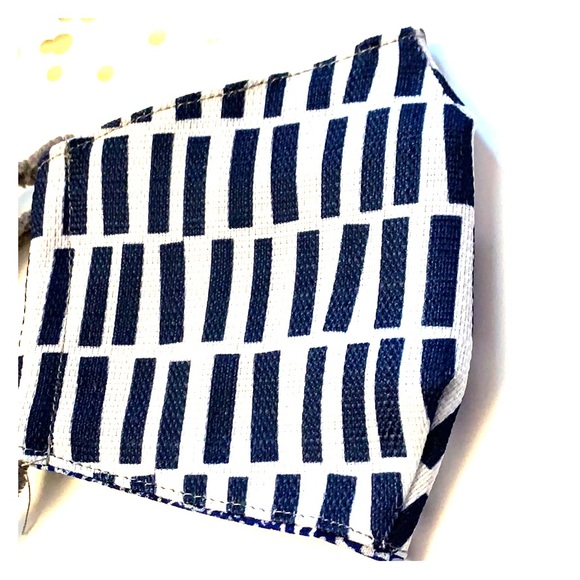 Double layer mask - Picture 5 of 8